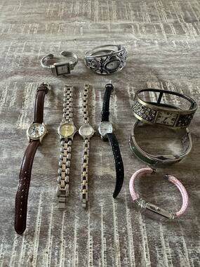 Lot Of 9 Watches New Batteries! 2 For Parts Some Vintage Disney Nine West Etc